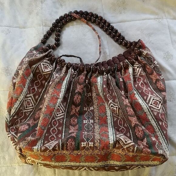 Amici Hobo Tote - Picture 1 of 5